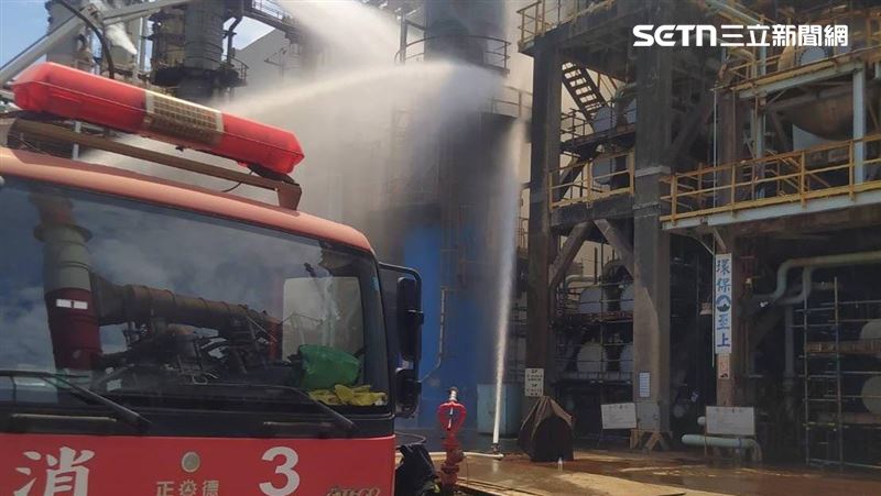 新／中油大林廠拆管線起火　工人灼傷送醫