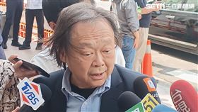 民進黨立委王世堅出席中執會前受訪。(圖/記者盧素梅攝影)