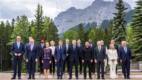 ▲G7匯聚多國領袖，但美國總統川普因處理中東事務提前離開。（圖／美聯社／達志影像）