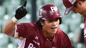 ▲樂天桃猿林智平繳出三安猛打賞，還敲出關鍵超前安打。（圖／翻攝自IG @rakuten_monkeys）