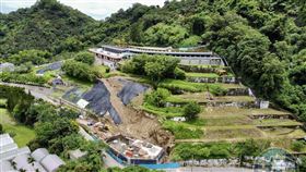 直擊太平寶山擋土牆掏空現場！龍巖回應了