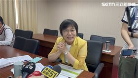 內政部長劉世芳今（19）日出席立法院內政委員會備詢前受訪。（圖／記者詹宜庭攝影)