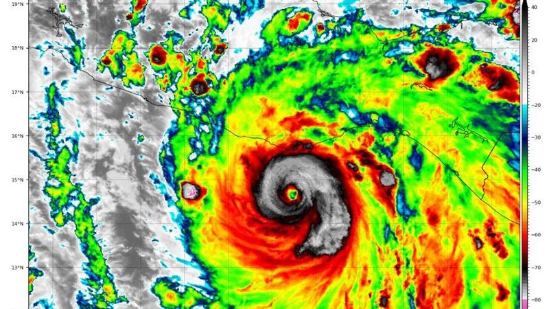 今年首個強烈颶風「艾瑞克」登陸墨西哥