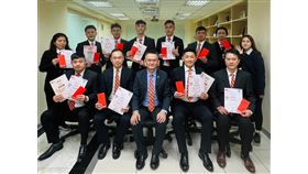  球場摘銀、店頭破億！中信房屋王國添打造「雙料MVP」傳奇（業配勿用）