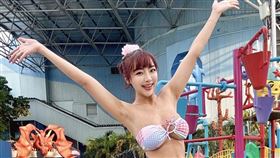 資生堂千金女星李宓，因產後肚子有明顯的妊娠紋（圖／翻攝自臉書）