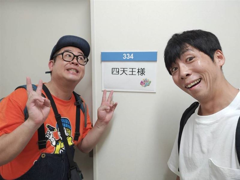 諧星卓也努力勝利(左)因腦幹梗塞於14日逝世。(圖/翻攝自X)