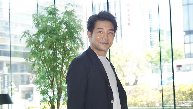 獨／謝承均變髮收心！讚吳婉君：聰明女孩