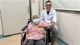 台中91歲嬤，尿尿疼痛，陰道流血不敢說，拖一年變癌症(圖／童綜合醫院提供)
