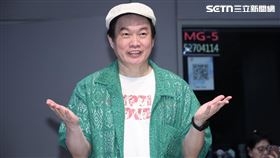 康康練團受訪，驚喜爆料憲哥跟啦啦隊草莓。（圖／記者鄭孟晃攝影）