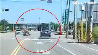 苗栗駕駛闖燈撞飛騎士　垂直重摔翻滾多圈