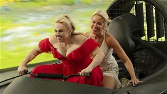 《歌喉讚》姐妹14年再合體　即興搞笑拍片