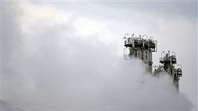 ▲位於伊朗中部城市阿拉克重水設施的一部分。（圖／美聯社／達志影像）