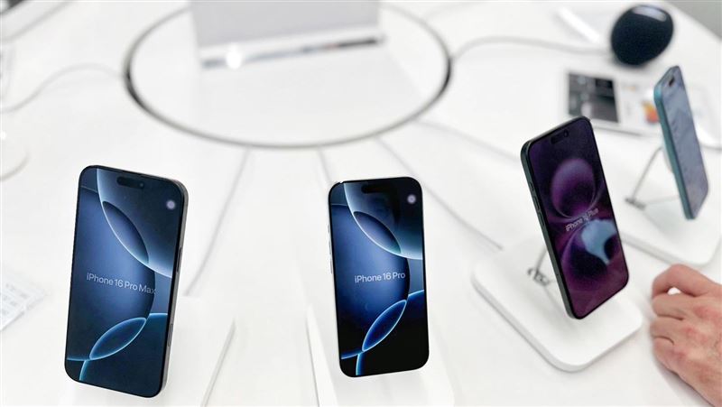 新鮮人限定 手機61折、AirPods 4史上最殺