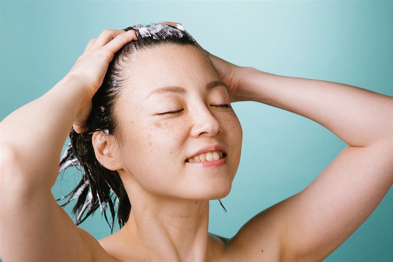LUSH磨砂清潔產品還你蓬鬆秀髮與柔嫩肌膚。（圖／品牌業者提供）