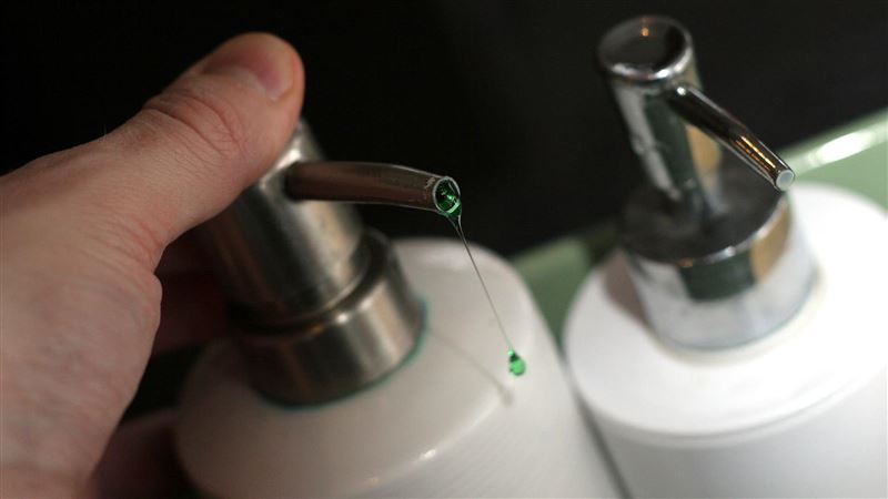 有的男優因為狀況不佳，最後橋段只能靠沐浴乳來取代。（示意圖／翻攝自pixabay）