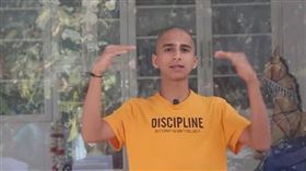 ▲印度神童示警「毀滅性的武器測試」力量逼近中東地區。美國、以色列、伊朗小心。台灣不能大意。（圖／翻攝自阿南德影片）