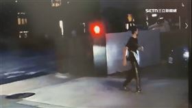 犯案監視器曝光！嫌徘徊2小時　「埋伏」李正皓噴辣椒水