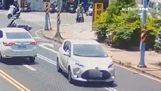 車內藏毒心虛逃　2嫌違停拒檢逆向狂飆