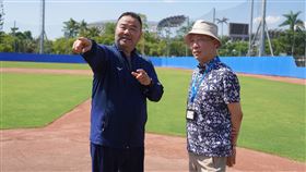 ▲中華棒球協會副理事長趙士強（左）談國訓中心升級。（圖／國家運動訓練中心提供） 