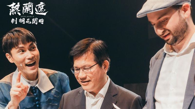 讓世界看見台灣!林佳龍帶外媒探班男星