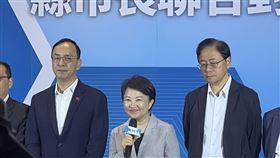 ▲台中市長盧秀燕10日出席國民黨主席朱立倫召集的「縣市長聯合對策會議」。（圖／記者蘇晏男攝影）