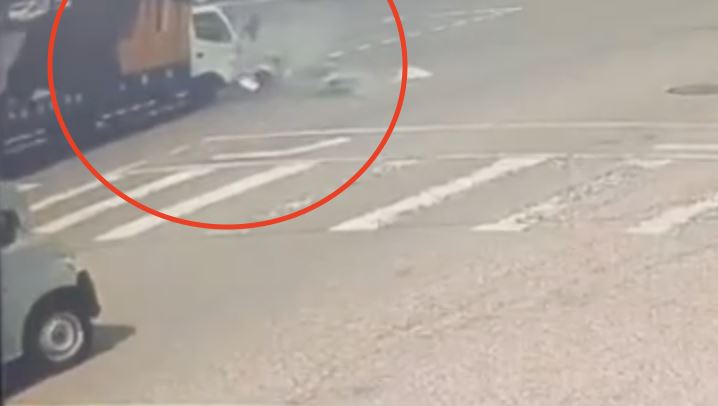 撞擊瞬間曝!台中男大迴轉遭貨車拖行慘死
