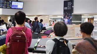 桃機行李轉盤（記者陳弋攝影）