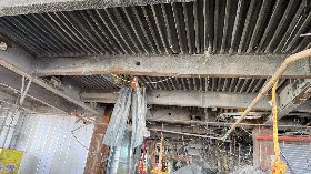 台中新光三越修復工程 鋼承板掉落