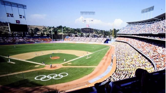 突襲道奇隊體育場碰壁!川普政府不認帳