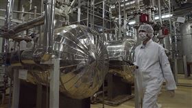 以色列再命中伊朗核子設施，圖為設施內照片。（圖／美聯社／達志影像）