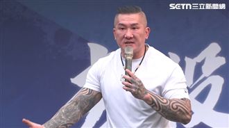 館長舔共失敗反轉！網：做堂堂正正中國人