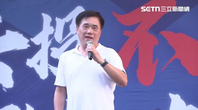 溫朗東稱郝龍斌在京華城案中衝在最前線。（圖／翻攝畫面）