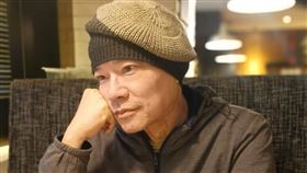 洪朝豐罹患2癌症，曾切除舌頭續命。（圖／翻攝自洪朝豐threads@hungchiufung）