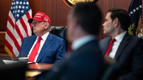 美國總統川普表示，打擊伊朗3處核設施是為了阻止「核威脅」。（圖／翻攝自The White House）