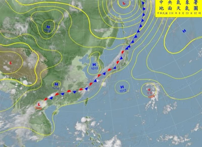 薛皓天說,目前太平洋上有熱帶低氣壓形成,不過預計將往日本移動。(圖/翻攝自中央氣象署)