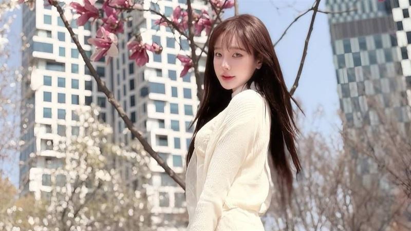 李雅英學妹高跟鞋練舞　膝蓋痛到不能彎曲