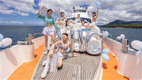 從肌膚防禦到海洋友善　AHC攜手新女力出海呼籲守護海洋（業配勿用）