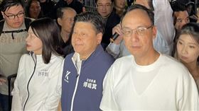 ▲朱立倫、傅崐萁、張善政現身北檢。（圖／記者楊士誼攝影）