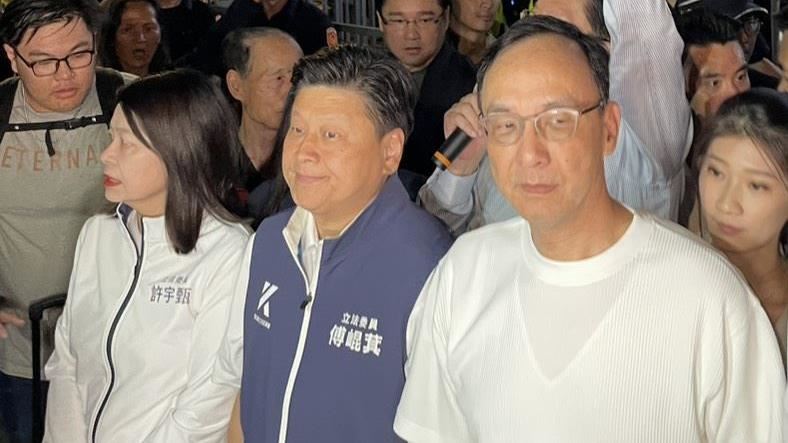 曝傅崐萁朱立倫的選擇，沈伯洋揭藍最大戰略失誤：大罷免沒有很複雜。（圖／記者楊士誼攝影）