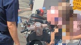 短褲辣妹，車手，銀行取款，行跡詭異，身上藏喪屍煙彈，員林休假警攔查(圖／翻攝畫面)