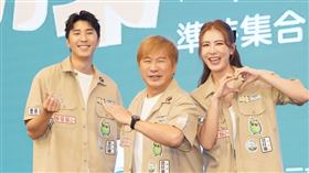 小禎（右起）、胡瓜、胡釋安一家人（圖／記者趙于瑩攝）