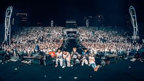 八三夭將於2025年推出全新世界巡演《沒有翅膀的人》（圖／KKLIVE、不搖就滾提供）