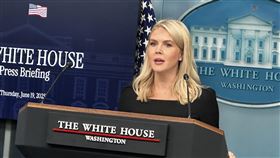 白宮發言人李威特出席記者會白宮發言人李威特19日出席記者會，回應媒體提問。中央社記者侯姿瑩華盛頓攝 114年6月20日