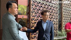 ▲立委鄭正鈐偕同律師赴北檢控告林志潔。（圖／記者楊佩琪攝影）
