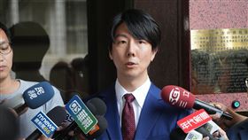 ▲賴清德「雜質說」令藍白跳腳，民進黨發言人吳崢認為不必對號入座。（圖／民進黨提供） 