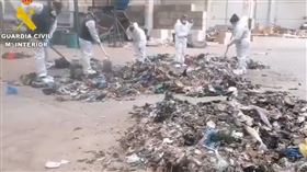 西班牙日前發生一起驚悚命案，馬德里一處垃圾場內被發現一具遭斬首的女嬰遺體