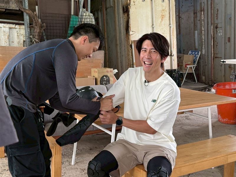 修杰楷帶大家一探武打戲拍攝背後的前置預備訓練。（圖／修TIME提供）
