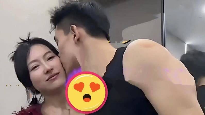35歲女子炫19歲小男友，直言「懂得配合」