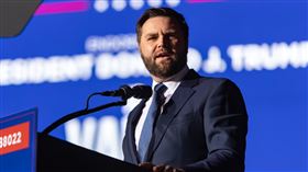 千禧世代參議員范斯（J.D. Vance）7月於共和黨全國代表大會上獲提名為川普副手。（圖／翻攝自JD Vance粉專）