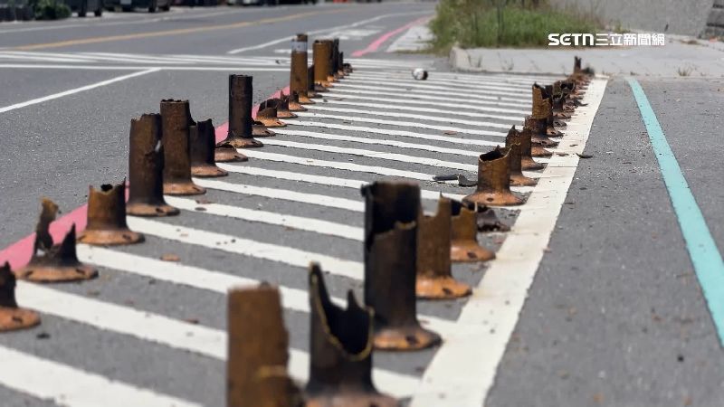 防撞桿變騎士殺手　居民酸：「在地」藝術